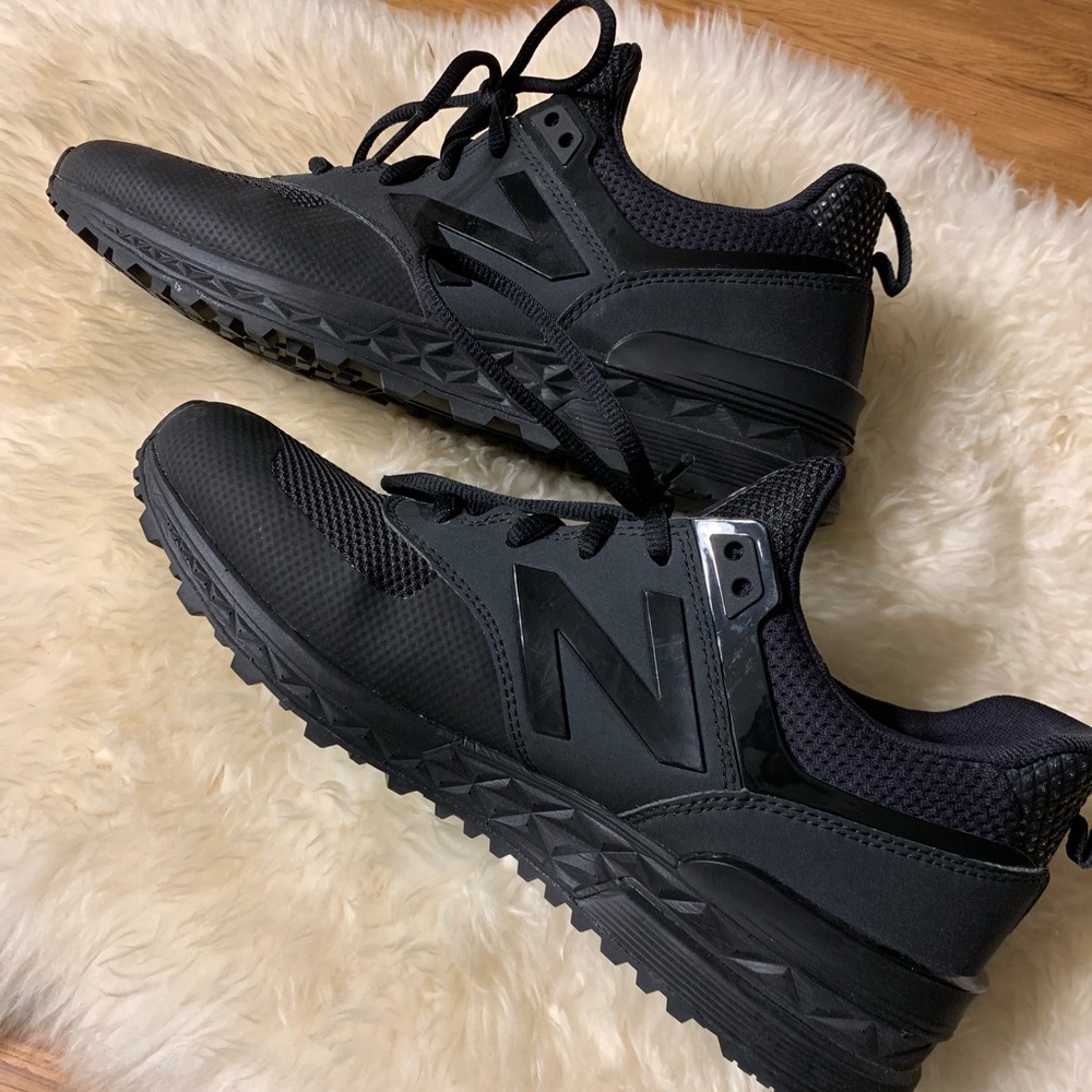 New Balance 574 Sport Triple Black